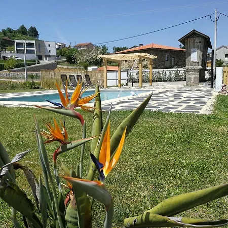 Gasthof Abrigo Andorinhas *