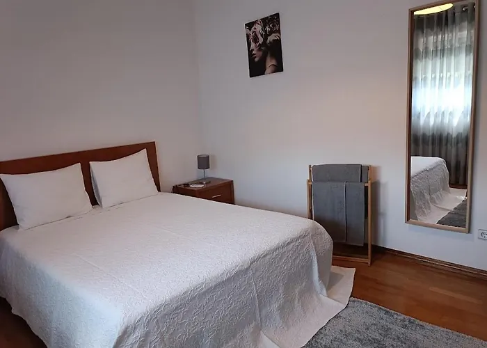 בית הארחה Abrigo Andorinhas אבאירו