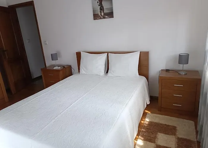 בית הארחה Abrigo Andorinhas אבאירו